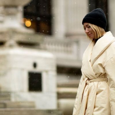 Duvet coat είναι το πιο ζεστό παλτό που έχει ξετρελάνει