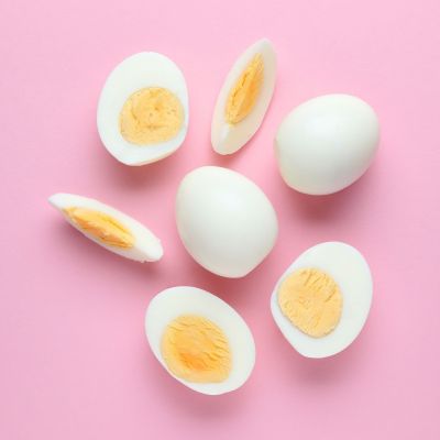 Πώς θα σερβίρετε σφιχτό βραστό αυγό στο μωρό σας