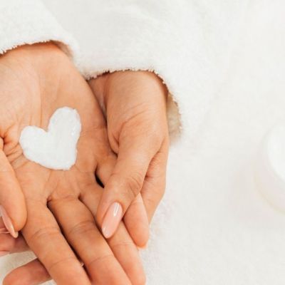 Winter calling! 10 κρέμες χεριών για τις κρύες μέρες του χειμώνα