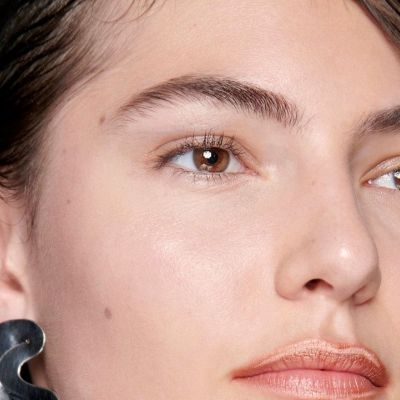 5 καφέ μάσκαρα & 5 tips για εντυπωσιακές βλεφαρίδες