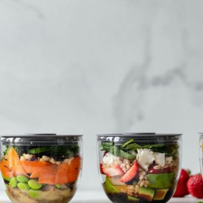 3 υλικά αρκούν για να καθαρίσεις τα βρώμικα τάπερ