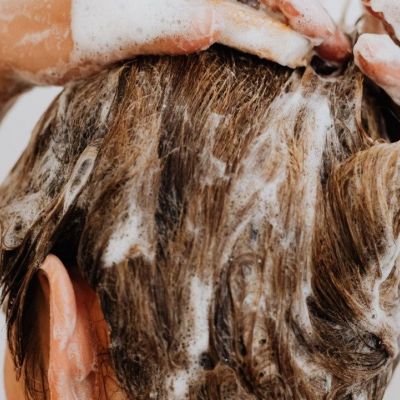 7 tips για πραγματικά σωστό λούσιμο