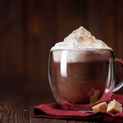 Τέλεια ζεστή παχύρευστη σοκολάτα με 6 υλικά