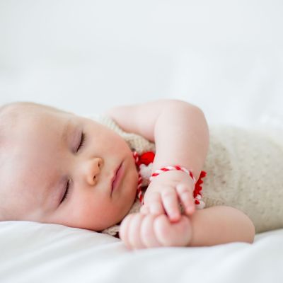 Μαρτάκι ή Μαρτιά: Το έθιμο και τι συμβολίζει το βραχιολάκι στο χέρι