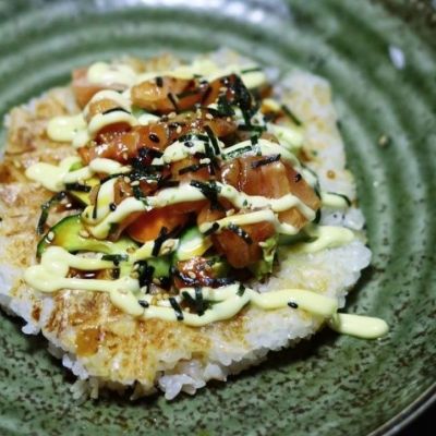 Ξέχνα τα rolls! Το sushi από βάφλες είναι το viral φαγητό του ΤikTok