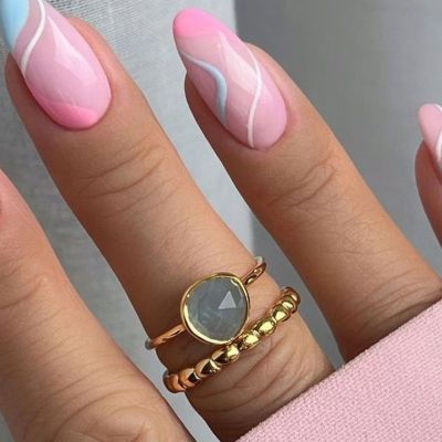 10 pastel μανικιούρ για να ξεκινήσει με χρώμα ο Απρίλιος