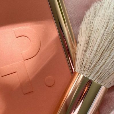 10 πινέλα ρουζ για flawless επιδερμίδα