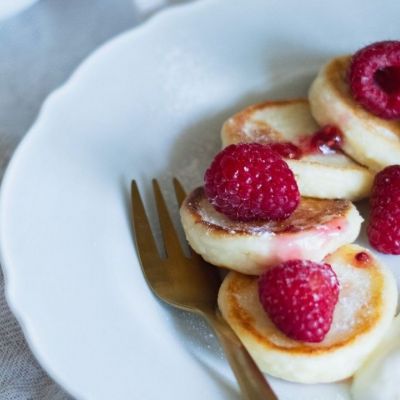 Πώς θα κάνεις παγωτό και pancakes από cottage cheese με το κόλπο του TikTok