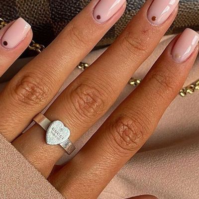 10 μανικιούρ με την πιο κομψή και μινιμαλιστική τάση ever