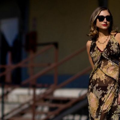 Τα 10 midi φορέματα που θα φοράμε καθημερινά την άνοιξη στο γραφείο