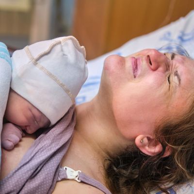 Τι είναι η κατακράτηση πλακούντα;