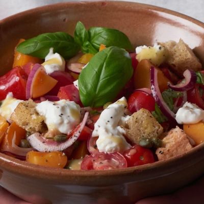 Πώς θα φτιάξεις αντιοξειδωτική σαλάτα με καρπούζι για την παραλία και όχι μόνο