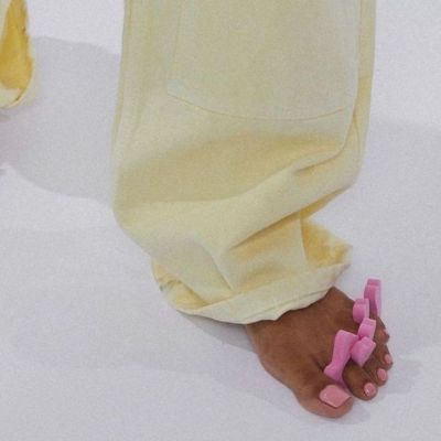 5 επιλογές για να ταιριάξεις τα νύχια των ποδιών με όλα τα πέδιλά σου