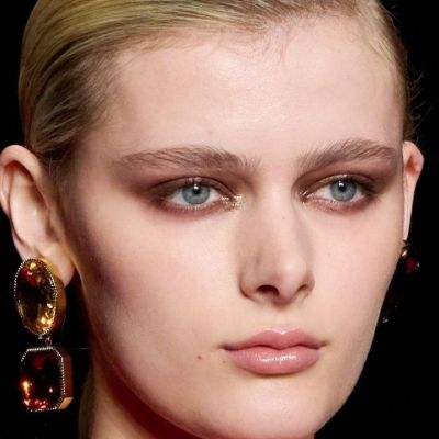 6 nude σκιές για το απόλυτο μακιγιάζ του φθινοπώρου