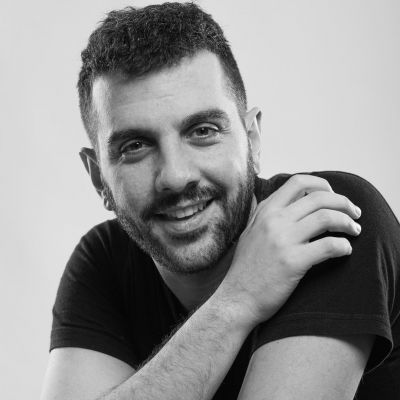 Γιώργος Σουλεϊμάν: «Το παιδικό θέατρο εκπαιδεύει μελλοντικούς θεατές και ενήλικες ανθρώπους»