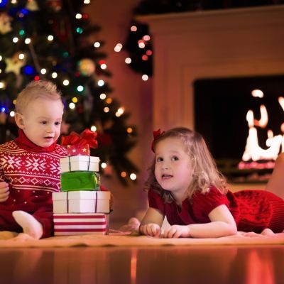 Παιδίατρος προειδοποιεί για πέντε επικίνδυνα παιδικά χριστουγεννιάτικα δώρα