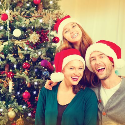 Πώς να περάσετε ήρεμα Χριστούγεννα με τα έφηβα παιδιά σας