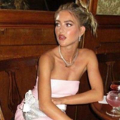 Το κόλπο των fashion girls για να δείχνει πάντα τέλειο το strapless φόρεμά σου