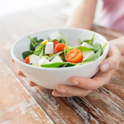 Πώς η μεσογειακή διατροφή μπορεί να αυξήσει τις πιθανότητες επιτυχίας της εξωσωματικής γονιμοποίησης