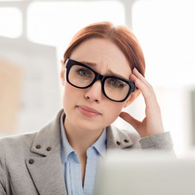 Πώς η εμμηνόπαυση συνδέεται με την άνοια