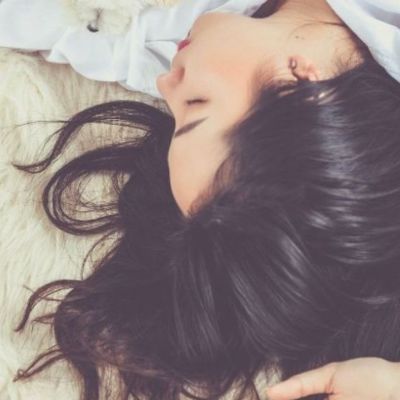 Το τέχνασμα «ήπιας πίεσης» στον ύπνο  μπορεί να σε βοηθήσει να κοιμηθείς πολύ πιο γρήγορα