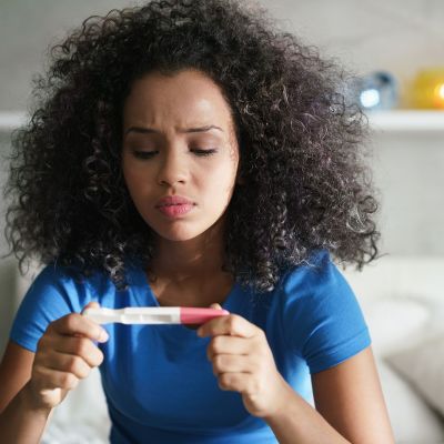 Τα αντισώματα έναντι του θυρεοειδούς επηρεάζουν τη γονιμότητα της γυναίκας