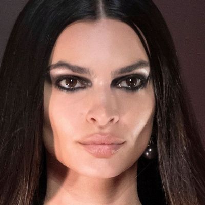 Πώς θα πετύχεις τα ανεπιτήδευτα smokey eyes των 90s σαν πραγματική makeup artist