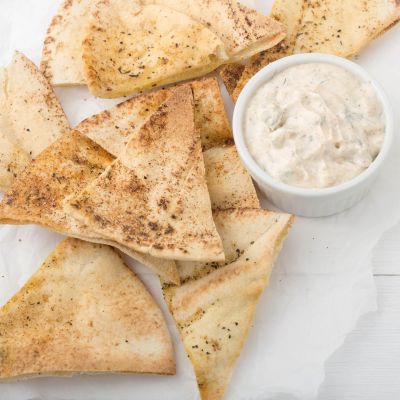 Εύκολα σπιτικά και κρατσανιστά τσιπς από τορτίγια