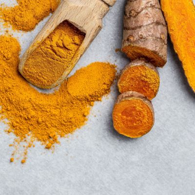 5 οφέλη του κουρκουμά για ανάρρωση μετά τον τοκετό
