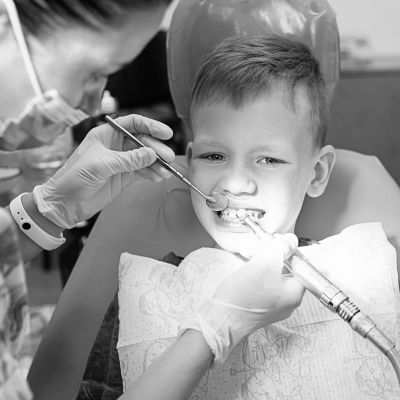 Παιδικός βρουξισμός: Τι είναι και πώς αντιμετωπίζεται