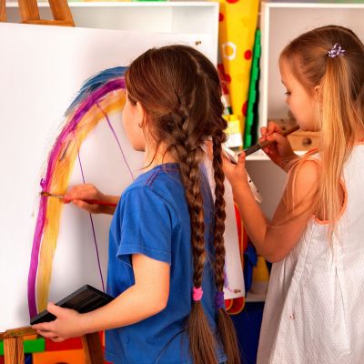 Ζωγραφική με τα δάχτυλα: Μια αισθητηριακή δραστηριότητα ιδανική για παιδιά