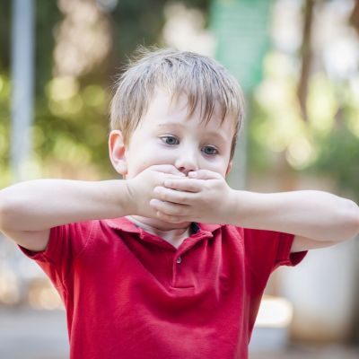 Το παιδί μου έχει λόξιγκα: 4 χρήσιμα tips για να το ανακουφίσετε