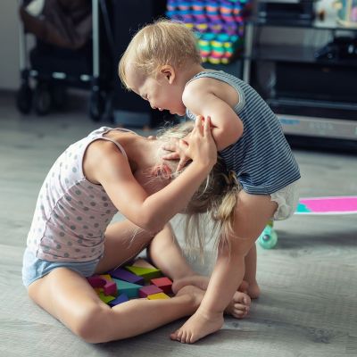 Γιατί τσακώνονται διαρκώς τα παιδιά μου;