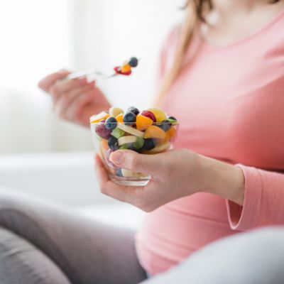 Πέντε τροφές που πρέπει να αποφεύγετε στην εγκυμοσύνη