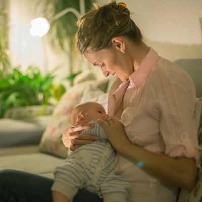 Μητρικό γάλα: Ποια μπαχαρικά επηρεάζουν τη γεύση του