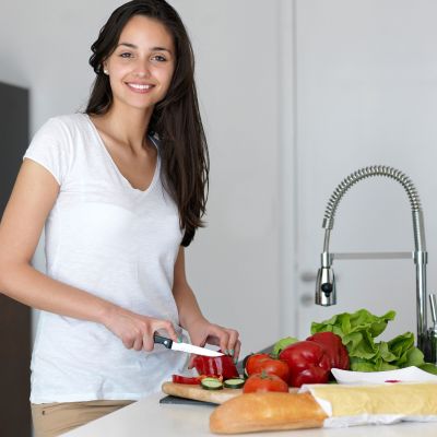 Ο απόλυτος οδηγός για να αποτοξινωθείς μετά το Πάσχα