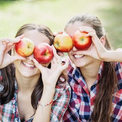 Έρευνα: Μόνο το 2% των εφήβων τρώει αρκετά λαχανικά- Πώς θα τα εντάξετε στην διατροφή τους 