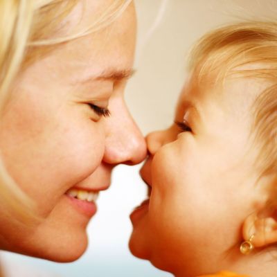 Ο πραγματικός λόγος που γιορτάζουμε τη Γιορτή της Μητέρας