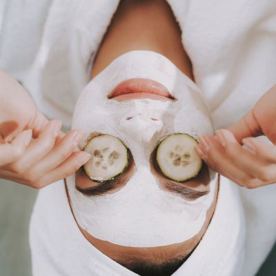 5 γρήγορες σπιτικές μάσκες προσώπου για την πολυάσχολη μαμά