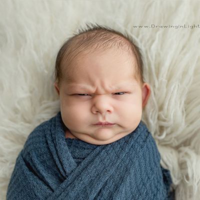 Το θυμωμένο μωρό - Οι φωτογραφίες του έγιναν viral στο διαδίκτυο