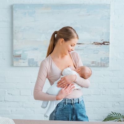 Θηλασμός και vegan διατροφή: Πώς να διασφαλίσετε ότι το μωρό σας λαμβάνει όλα τα θρεπτικά συστατικά