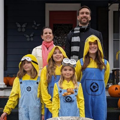 Οι αστείες αναρτήσεις ενός μπαμπά 4 κοριτσιών