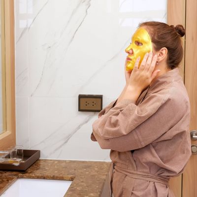 4 beauty hacks που πρέπει να αποφεύγετε, σύμφωνα με δερματολόγο