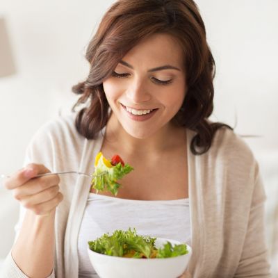 Διατροφή και εξωσωματική γονιμοποίηση: 11 τροφές που ενισχύουν την προσπάθειά σας