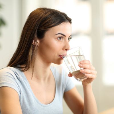 Νερό: Πώς βοηθά στην απώλεια βάρους