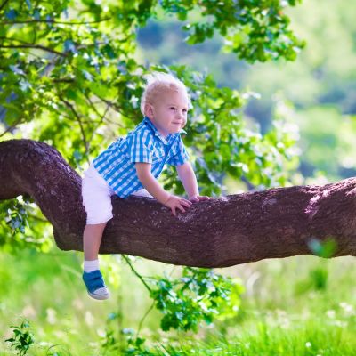 6 φράσεις που μπορείτε να πείτε στο παιδί σας αντί για «πρόσεχε»