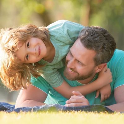 8 διασκεδαστικές καλοκαιρινές δραστηριότητες για παιδιά και μπαμπάδες