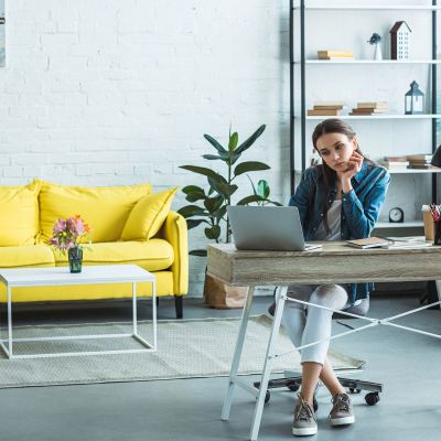 Η καθιστική ζωή συνδέεται με την εκδήλωση πρώιμης εφηβείας   