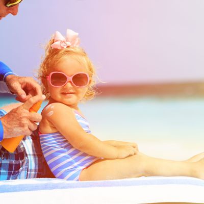 Προστασία των παιδιών από τον ήλιο