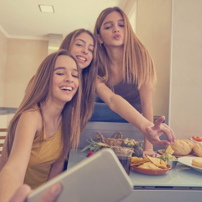 7 καθημερινές συνήθειες αυτοφροντίδας που πρέπει να τηρούν οι έφηβοι